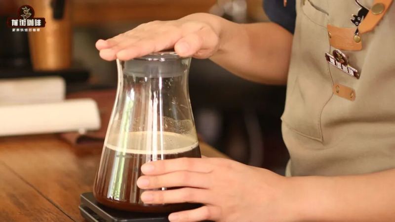 冰水与常温水制作冷萃咖啡的效果差异及前街豆子推荐