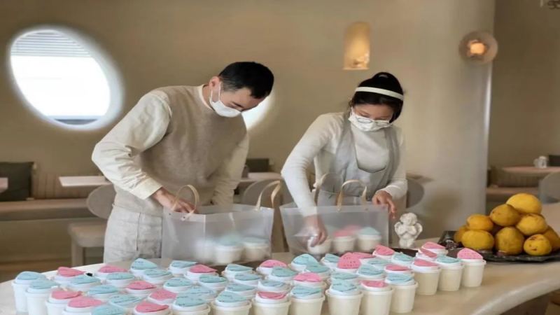 听障咖啡店疫情中发文求助，复市后零客流如何靠原创挂耳实现自救