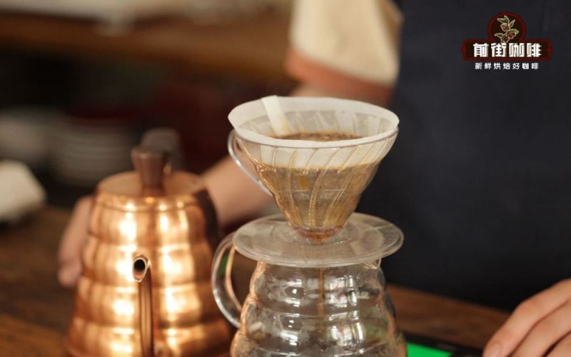 Freshly Ground Black Coffee | Is Pour-Over Coffee Better Tasting Than Plain Coffee Made with an American Coffee Machine? What Factors Affect the Flavor of Pour-Over Coffee?