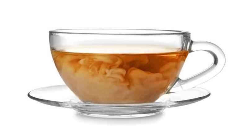 奶茶调配顺序有讲究？从历史渊源到科学原理，解析牛奶与红茶的正确添加方式