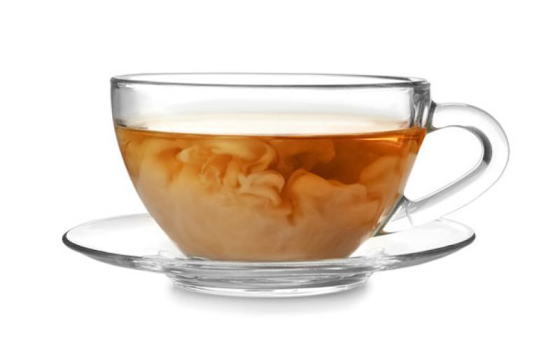 奶茶调配顺序有讲究？从历史渊源到科学原理，解析牛奶与红茶的正确添加方式