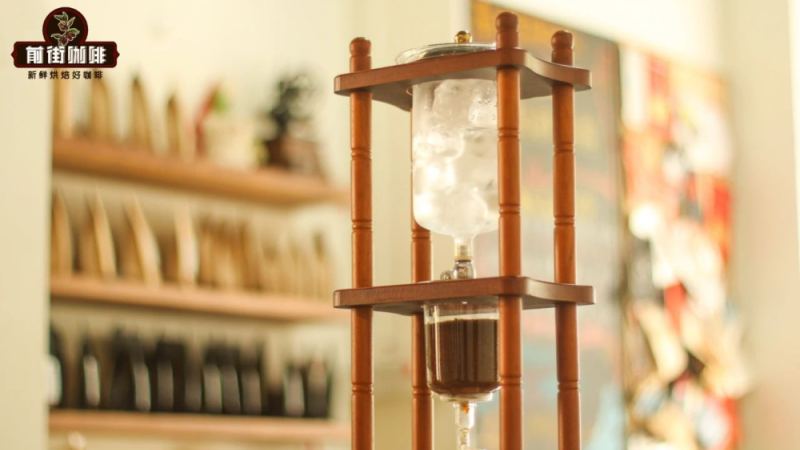 Flavor Characteristics of Cold Brew Coffee and Specialty Bean Selection: A Complete Brewing Guide from Dark Roast to Light Roast