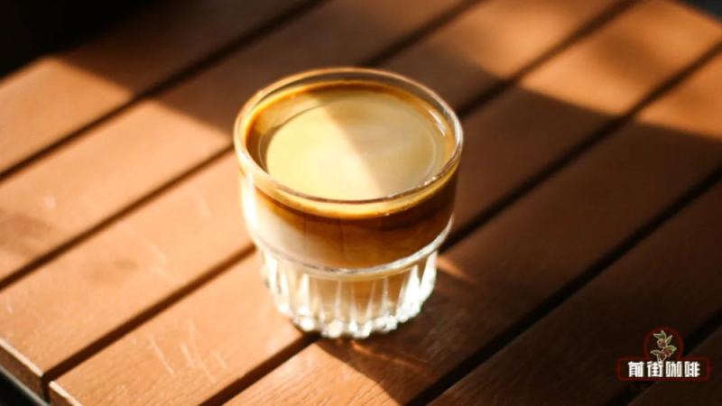Types of Milk Coffee | What Is the Difference Between a Dirty Coffee and a Latte? Why Should a Dirty Be Drunk in Big Gulps? How Can Coffee Beginners Make a Dirty Coffee?