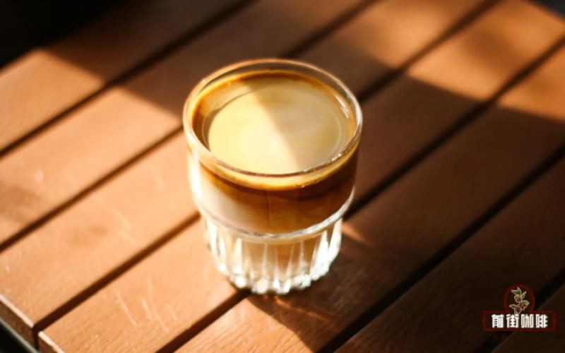 Types of Milk Coffee | What Is the Difference Between a Dirty Coffee and a Latte? Why Should a Dirty Be Drunk in Big Gulps? How Can Coffee Beginners Make a Dirty Coffee?