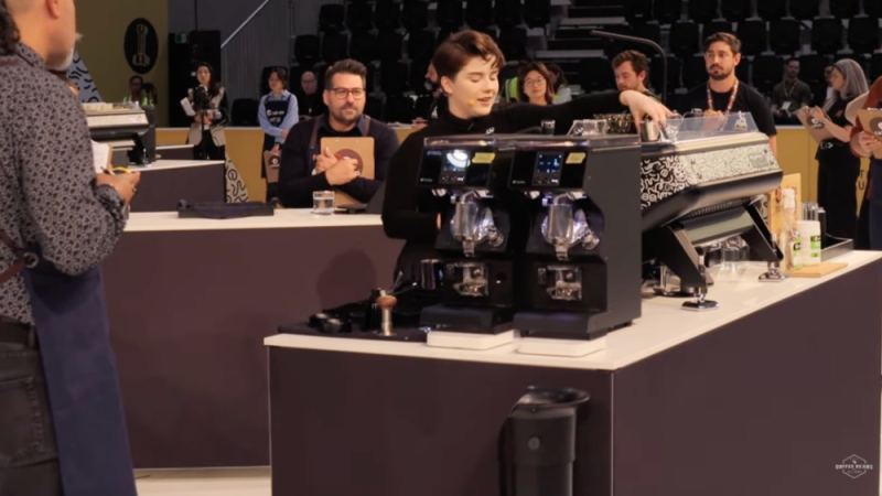 2022WBC亚军Morgan Eckroth赛场砸杯背后：精品咖啡的危机与重生之路