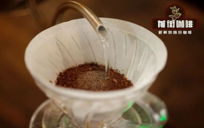 The Role of Blooming | What Does Blooming Mean in Hand-Pour Coffee? The Impact of Blooming on Coffee

