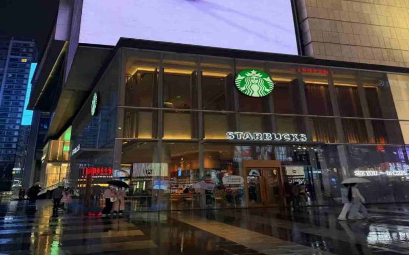 长沙最大星巴克臻选门店宣告结业，IFS地标店面将迎来新主人