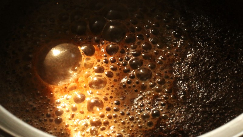 Choosing SOE Beans by Roast Level: How to Drink Light, Medium, and Dark Roasts