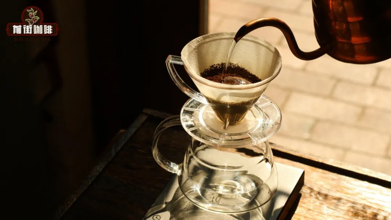 Choosing Blend Coffee Beans by Roast Level: From Bright Fruit to Rich Cocoa