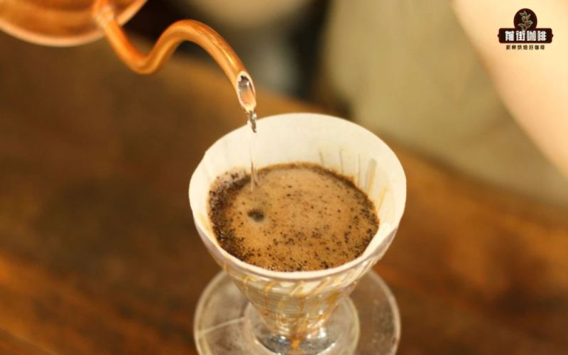 V60三段式手冲全解析：注水节奏与参数如何成就一杯好咖啡