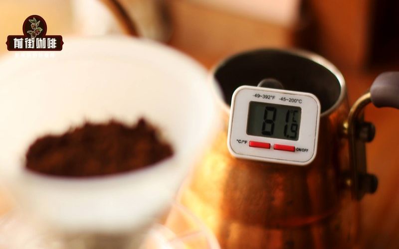 How to Choose Light-Roast Floral Coffee Beans: From Bright Fruit to Gentle Tea Notes