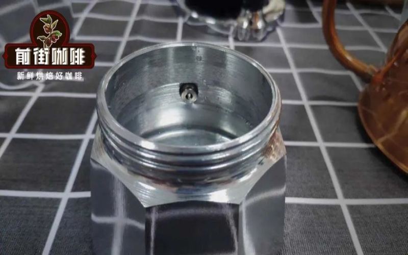 Moka Pot Grind Size and Coffee Bean Recommendations: How Equipment, Parameters, and Bean Flavor Work Together