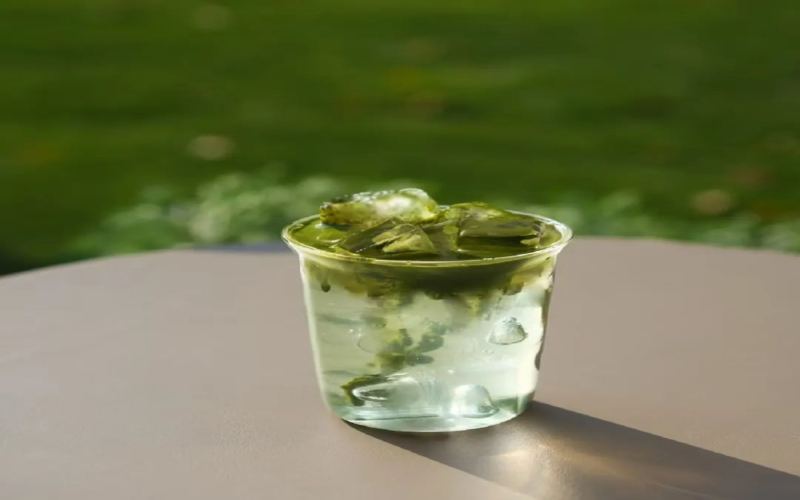 Manner冰椰茉莉抹茶引热议：翠绿外观遭遇实物色差，口感评价褒贬不一