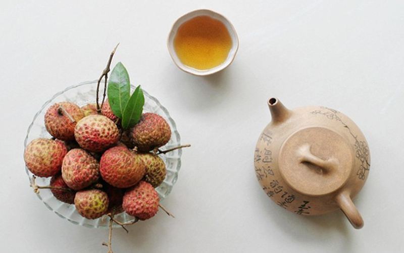 荔枝红茶是调味茶吗？探究其是否添加香精及完整制作流程