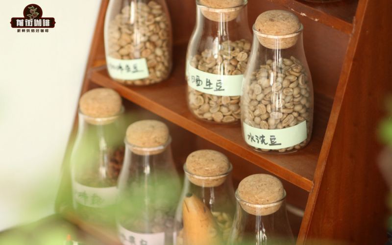 澳白咖啡完全指南：从起源争议到浓缩牛奶配比与奶泡厚度解析