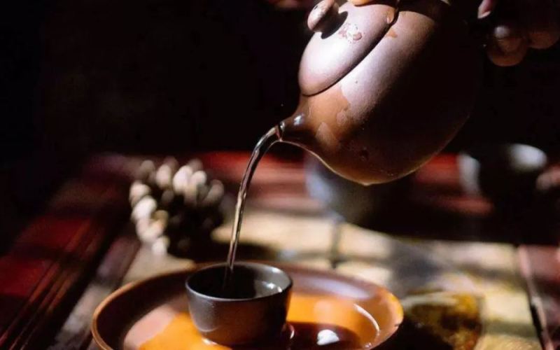 僧人也爱手冲咖啡：亚洲多座古寺开设咖啡馆，僧人自购生豆烘焙冲泡