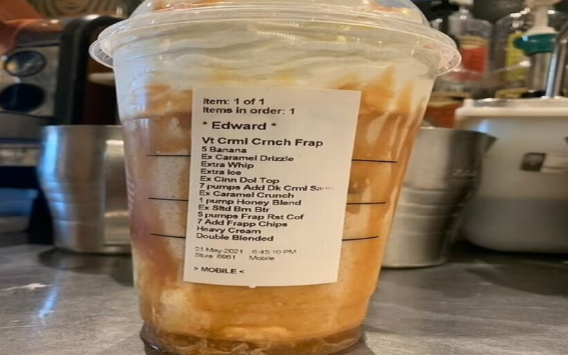 星巴克咖啡师吐槽超复杂订单遭解雇，隐藏菜单背后的争议与和解