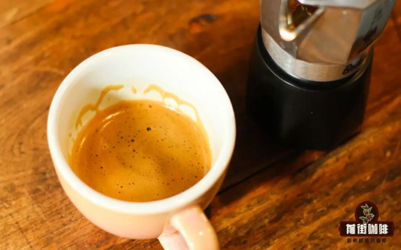 Moka Pot Coffee | How to Make a Latte with a Moka Pot? What Are the Brewing Parameters for Making Milk Coffee with a Moka Pot?