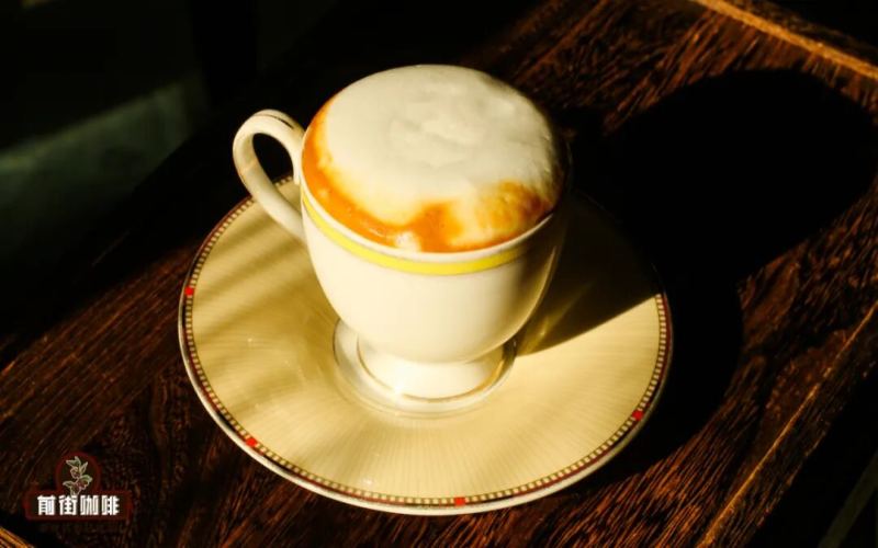 What Is a Cappuccino | The Difference Between a Cappuccino and a Latte: How to Make a Cappuccino and Its Characteristics

