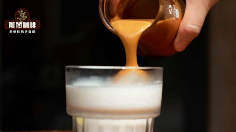 泡沫咖啡（400次咖啡）完整制作教程：浓缩萃取比例与打发失败原因解析