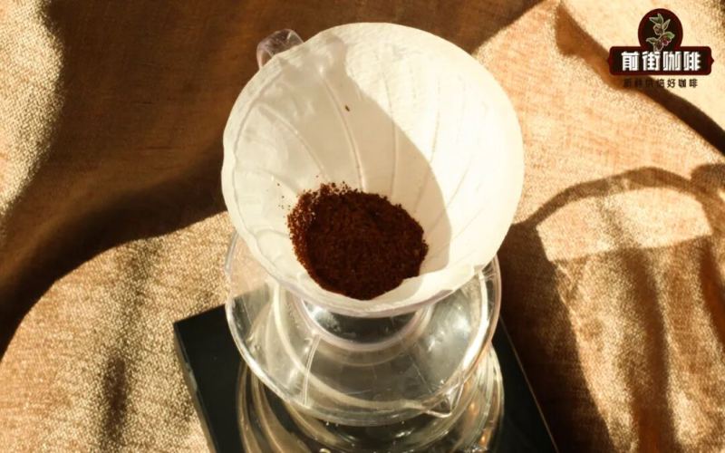 Pour-over coffee brewing method | How many coffee beans are needed to brew a pour-over? What are the difficulties of brewing coffee with a small dose? How to make pour-over coffee using only 5 grams of coffee beans