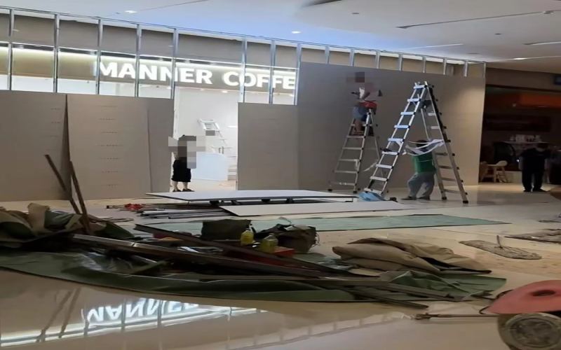 重庆万象城Manner烘焙店合同期满撤场，唯一烘焙门店关闭引消费者不舍