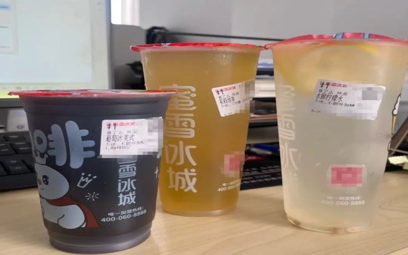 一天三杯饮品瘦四斤？蜜雪冰城减肥法刷屏，医生与品牌方回应了