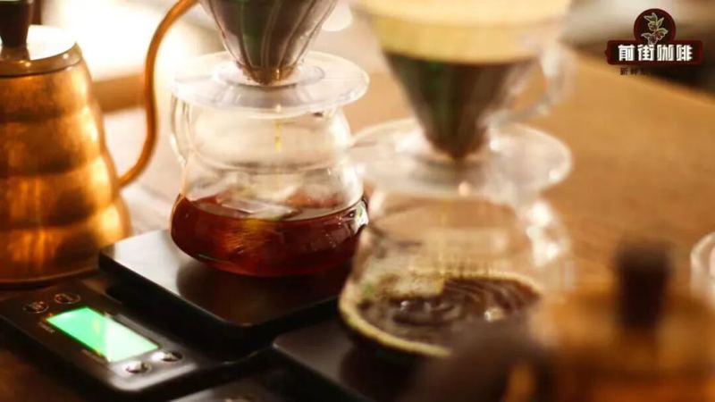 Coffee Brewing | What are the differences in brewing parameters between iced pour-over coffee and hot pour-over coffee? How can you make iced pour-over coffee rich and delicious?
