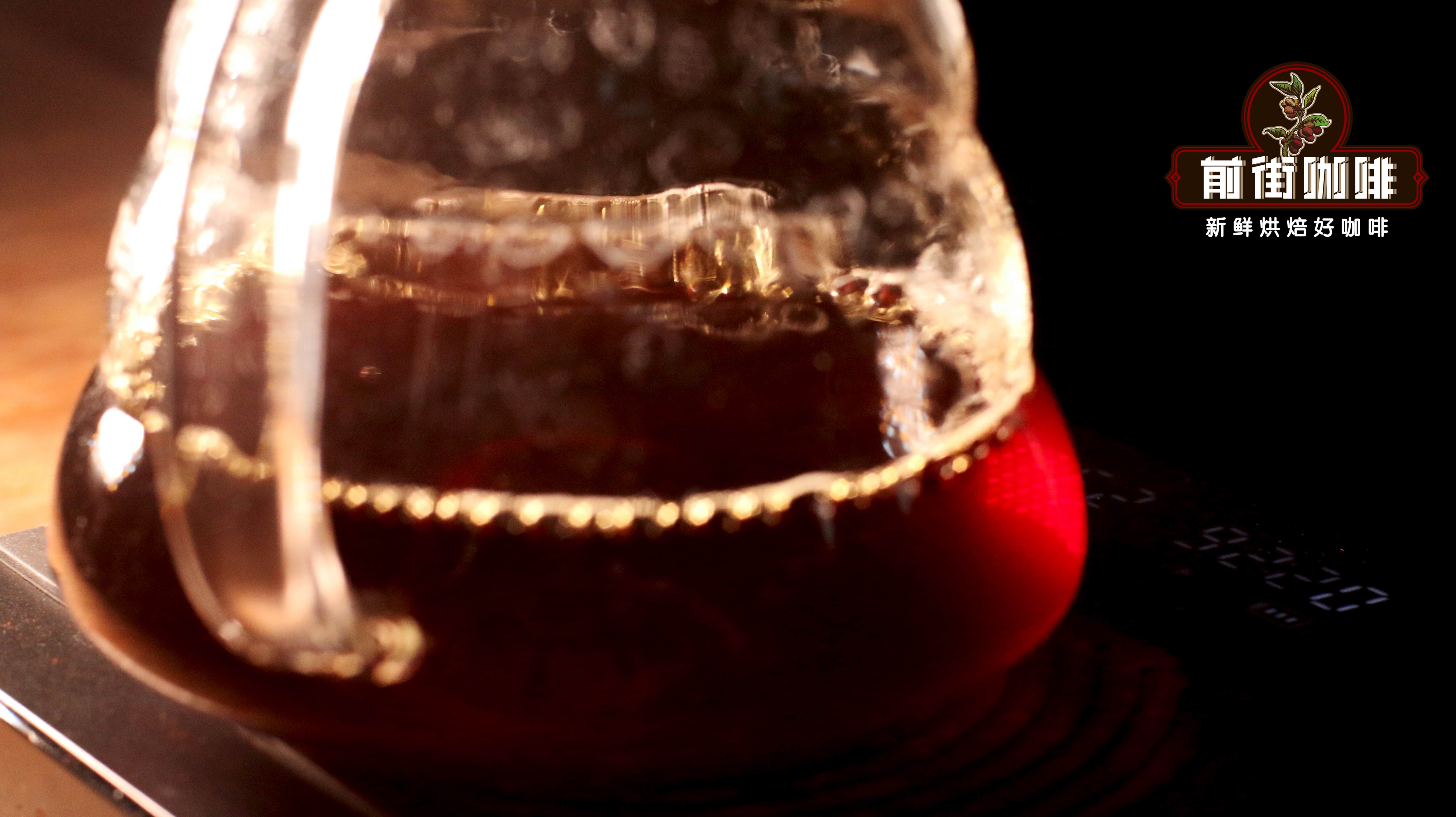 How to determine the coffee-to-water ratio for pour-over coffee? The Golden Cup extraction yield and strength calculation and practical methods to avoid over-extraction