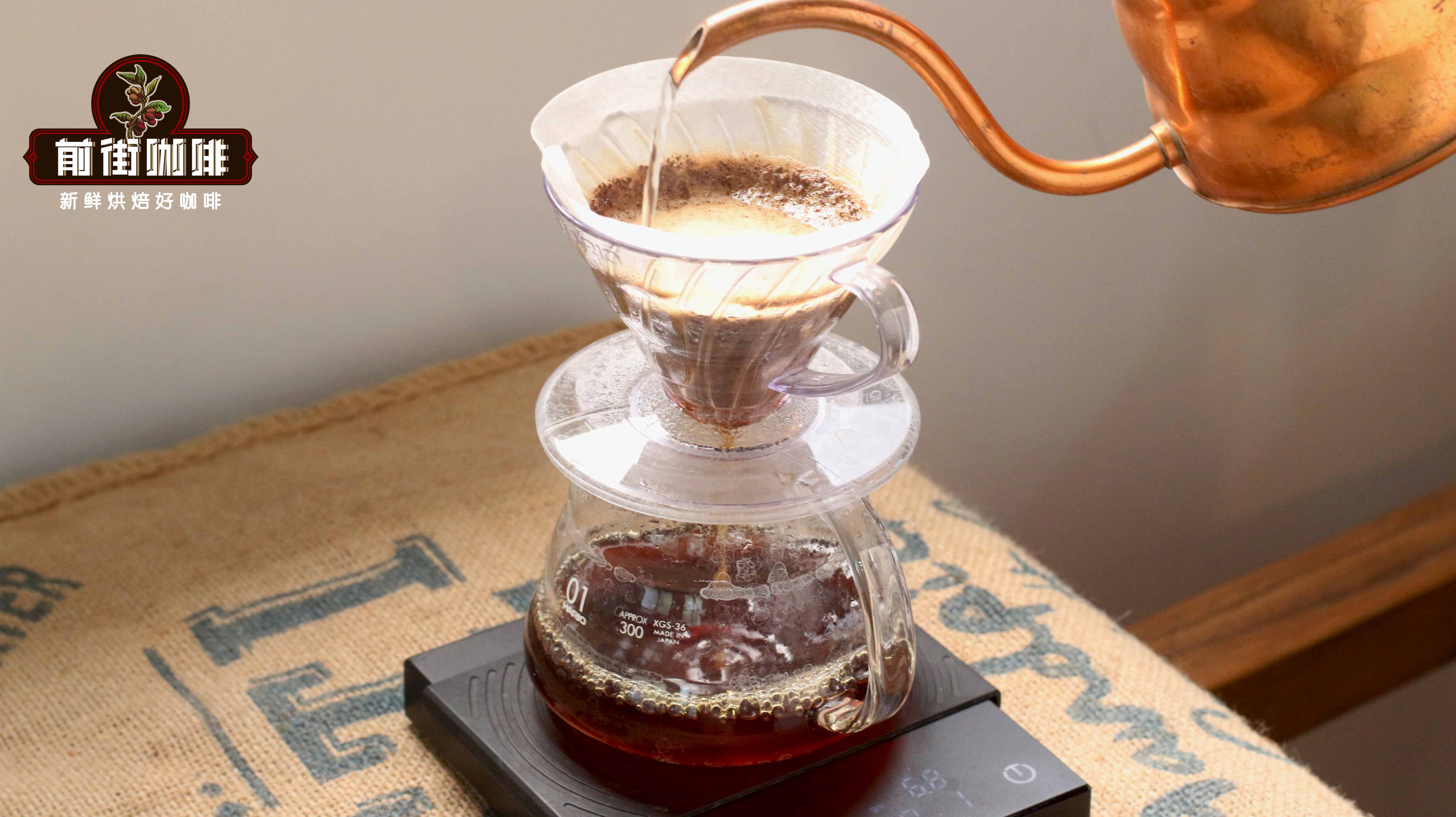 手冲新手该选哪种滤杯？平底蛋糕滤杯与V60锥形滤杯的优缺点全面对比